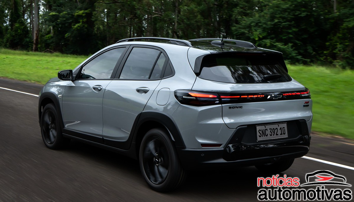 chevrolet sonic 2027 4