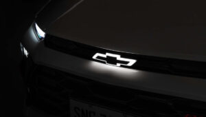 chevrolet sonic logo teaser