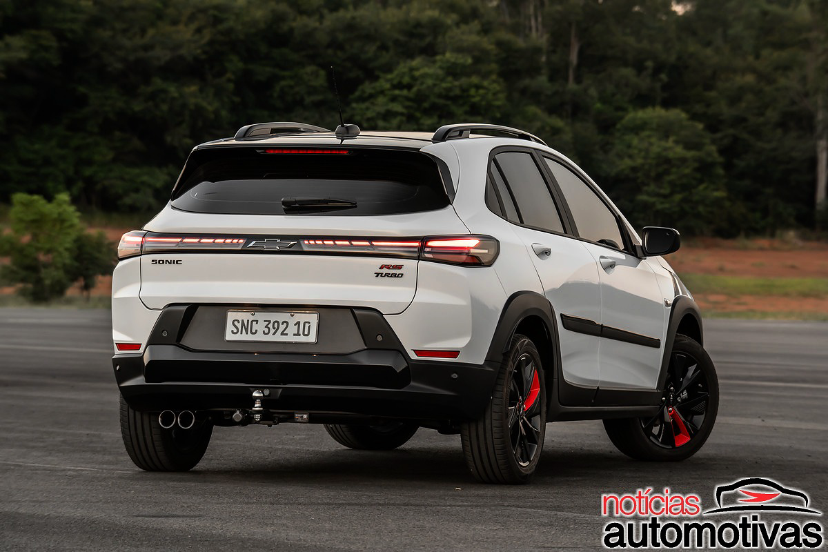 chevrolet sonic rs 2