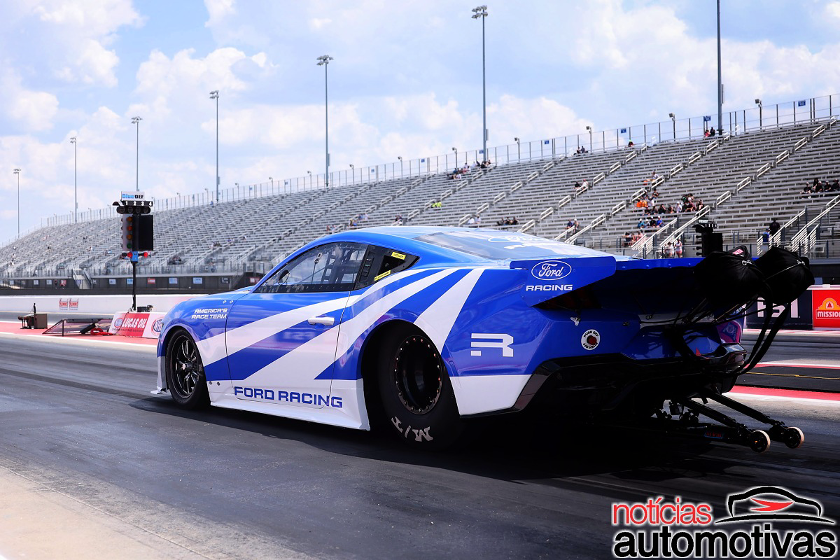 ford mustang cobra jet 2200 1