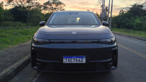 leapmotor c10 bev avaliação na (31)