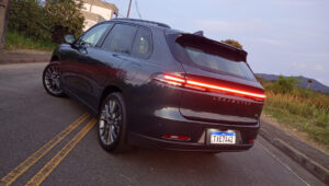 leapmotor c10 bev avaliação na (36)