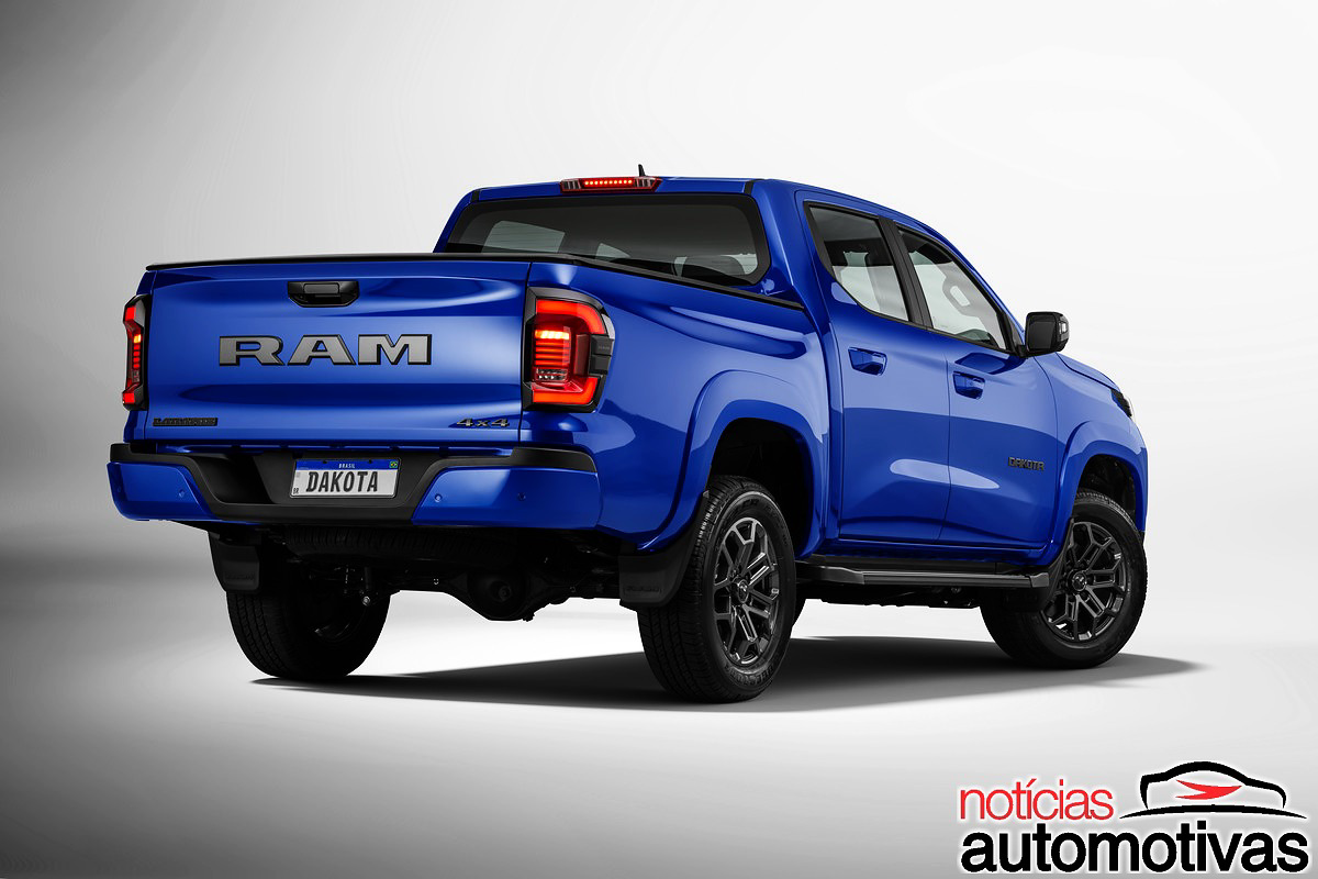 ram dakota laramie night edition 3