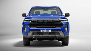 ram dakota laramie night edition 4