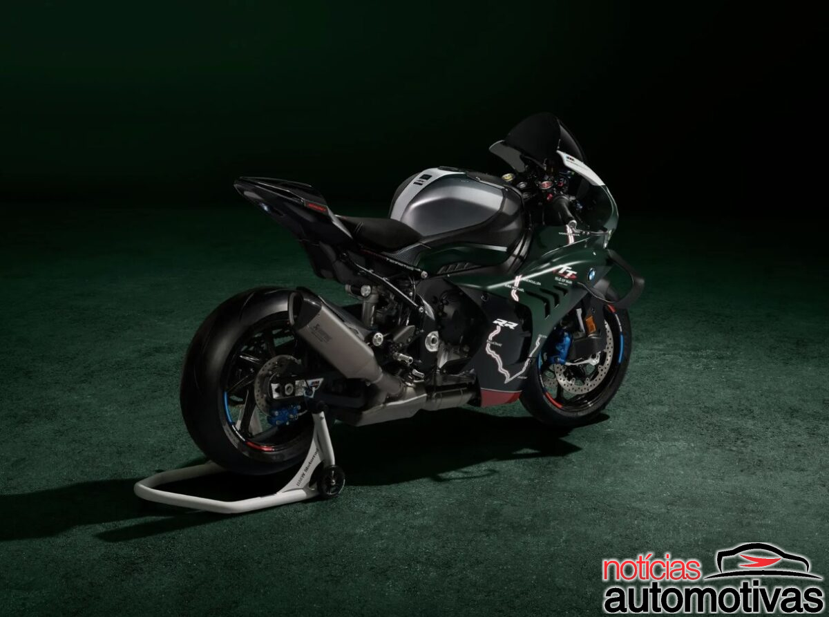 bmw m 1000 rr isle of man tt (3) bmw m 1000 rr isle of man tt (3)