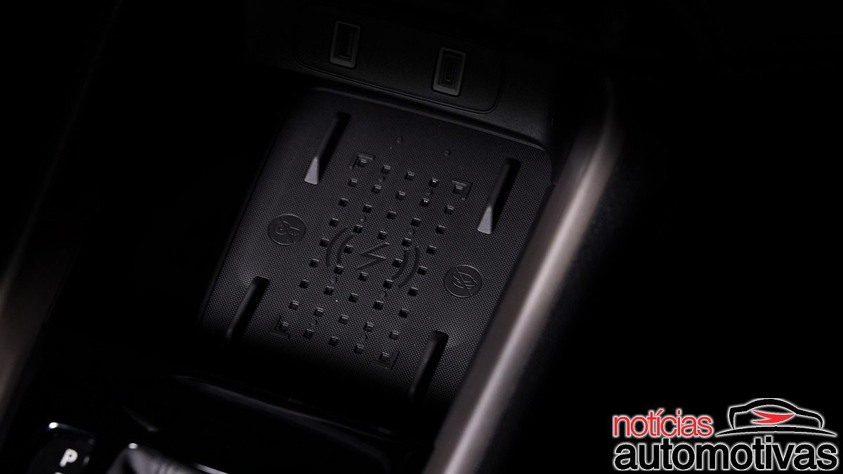 jeep avenger interior 4 jeep avenger interior 4