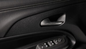 jeep avenger interior 5