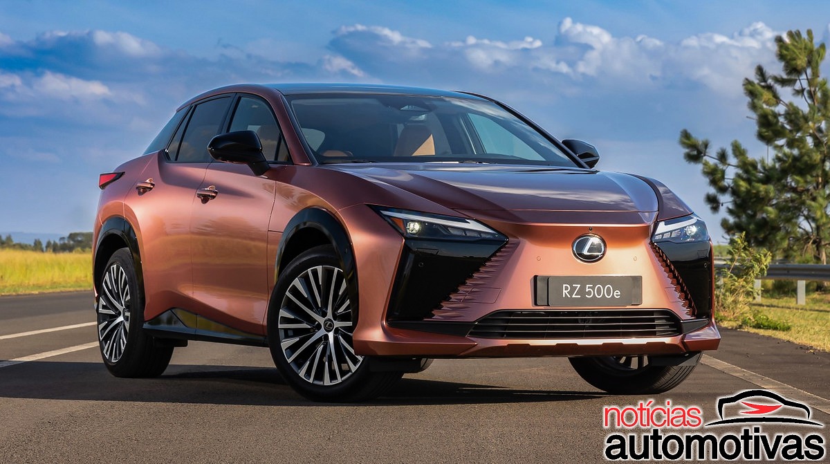 Lexus RZ 500e é o primeiro carro elétrico da marca de luxo japonesa no Brasil e ele custa meio milhão de reais