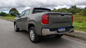 ram rampage big horn avaliação na (12)