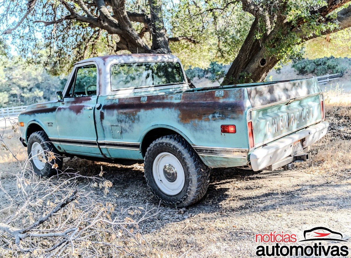 Chevrolet C10 Com Silverado V8 Por Baixo 3
