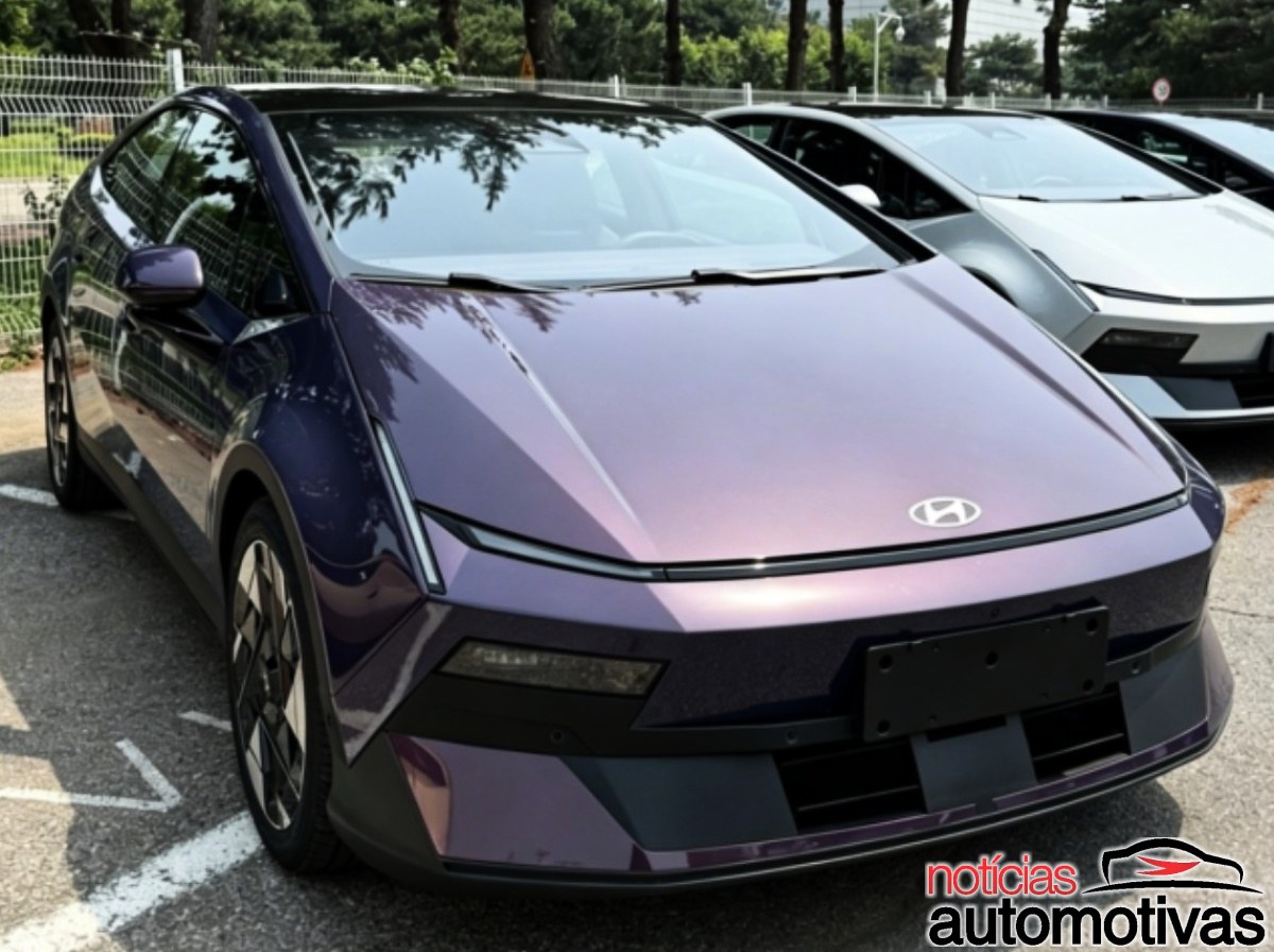 Hyundai Ioniq V Na Rua China 3