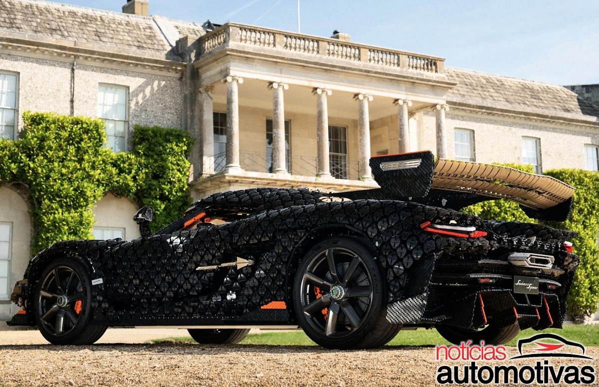 Lego Koenigsegg Sadair Spear 2