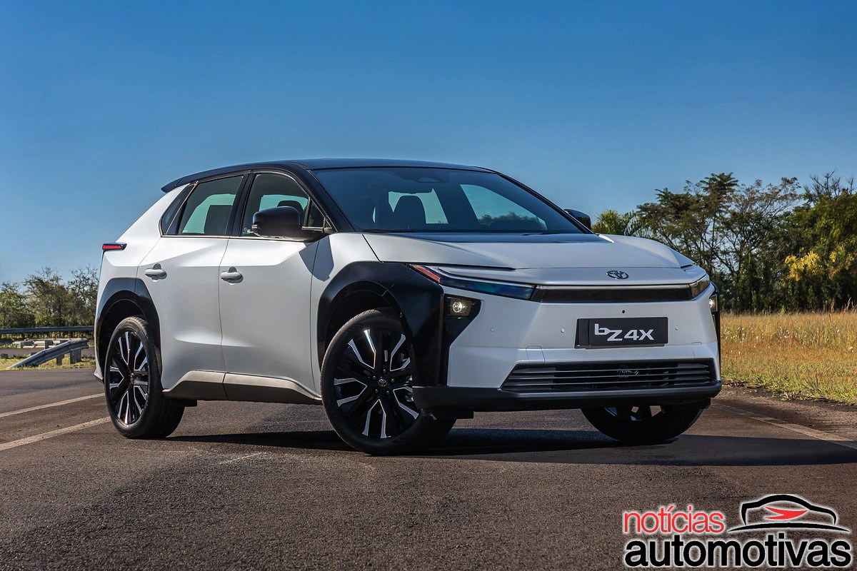 Chegada do primeiro elétrico da Toyota ao Brasil mira público premium e vem em lote limitado; o bZ4X custa R$ 419.990 e são só 99 unidades