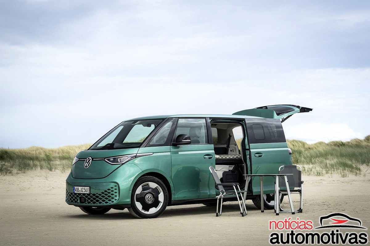 Pensado para acampamento de última hora, o Volkswagen ID. Buzz passa a dormir a bordo com modo Night que mantém o ar-condicionado por até 48 horas