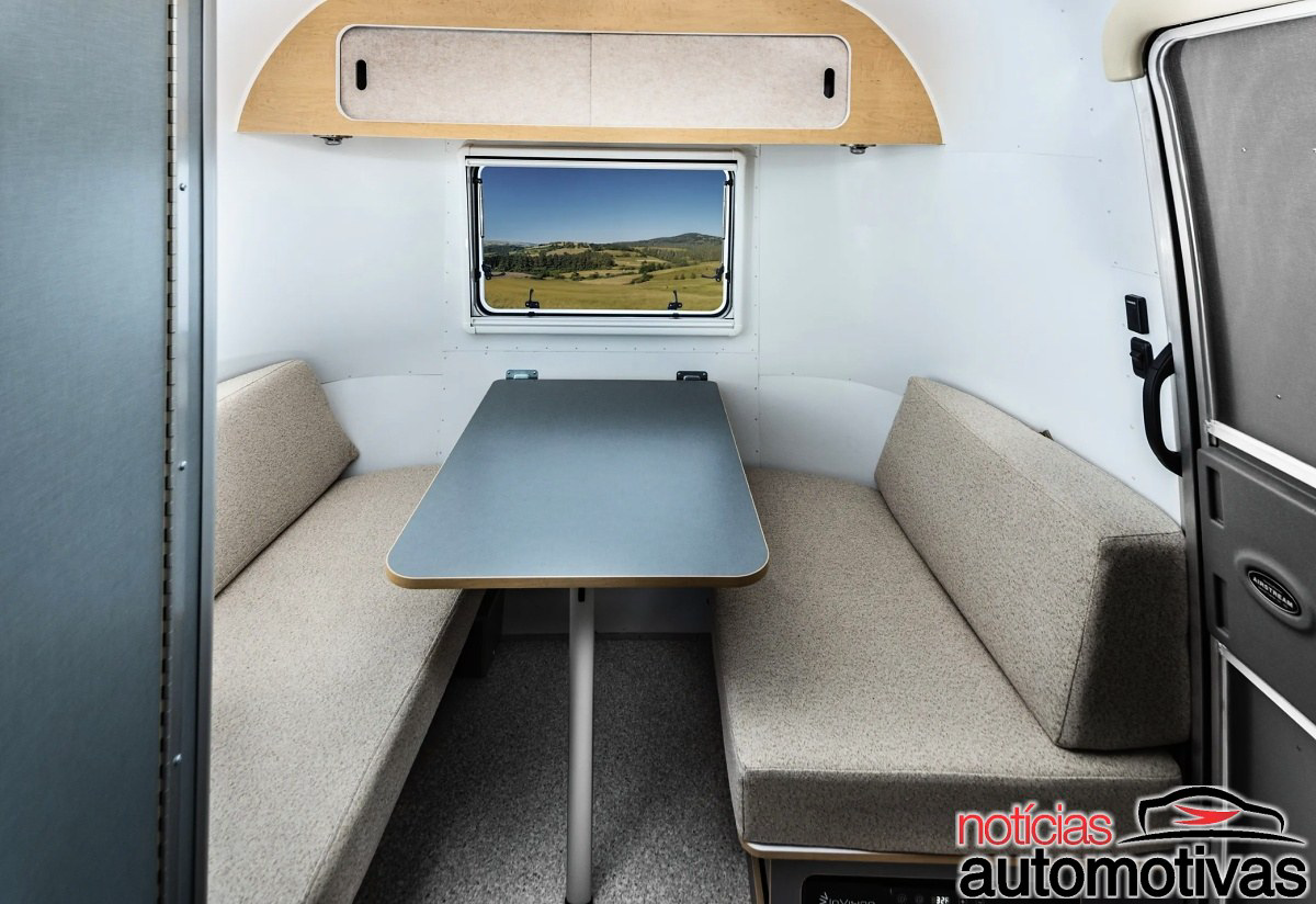 Airstream World Traveler 17Rb 4