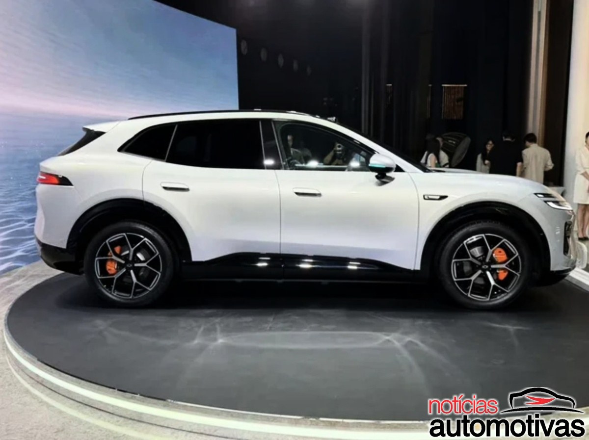 Changan Nevo Q06 2