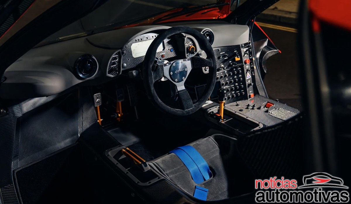 Mclaren F1 Gtr Vermelha 1996 3