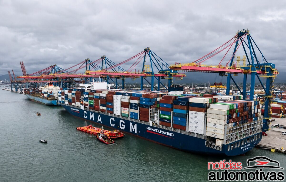 Na rota de Santos para a Ásia, o CMA CGM Iron é um navio movido a etanol que faz história com combustível renovável no abastecimento marítimo