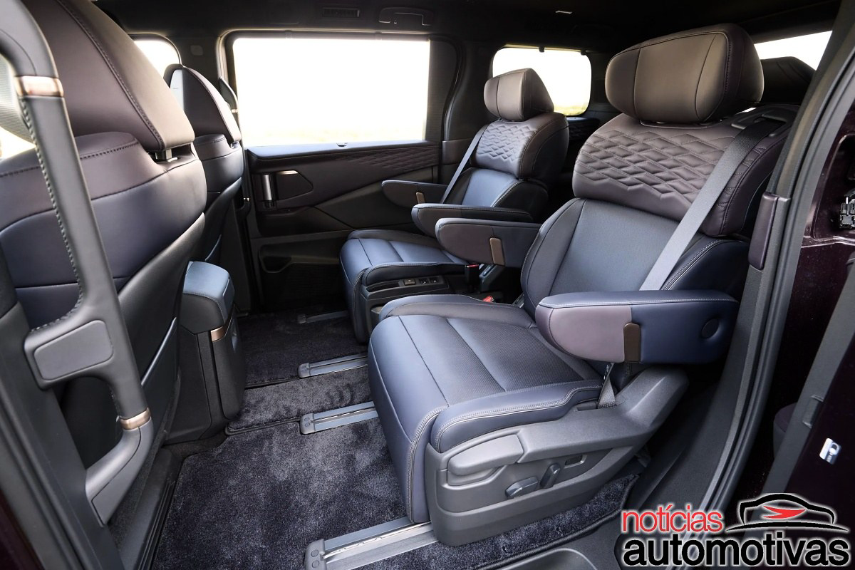 Nissan Elgrand Chega Japao 4