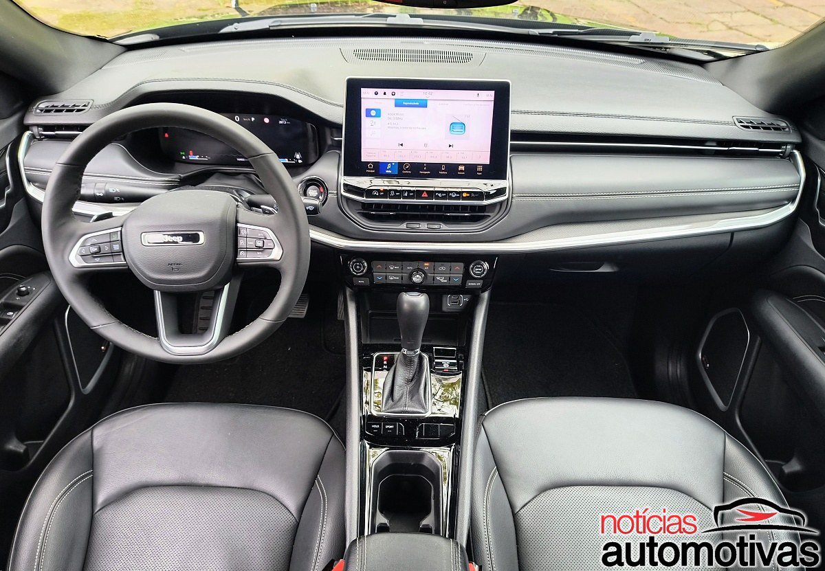 Avaliacao Jeep Compass S Preto 11
