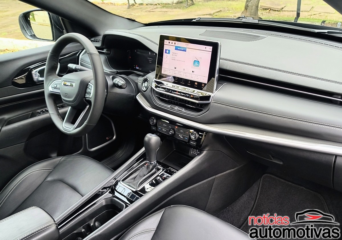 Avaliacao Jeep Compass S Preto 12