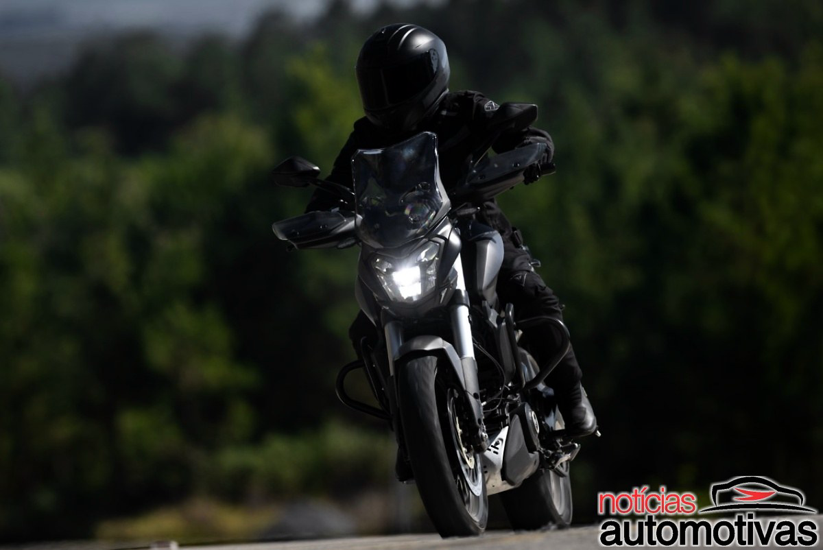 Bajaj Dominar 400 2027 2