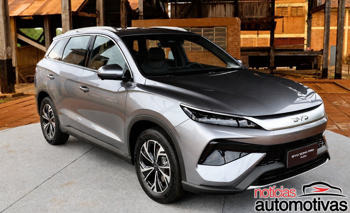 BYD renova o Song Pro 2027 com produção nacional, sistema híbrido flex e autonomia de 1.105 km por R$ 176.990