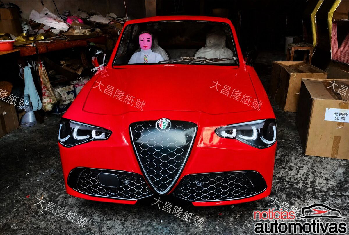 Em Hong Kong, uma tradição funerária recria Tesla, Porsche, Defender e Alfa Romeo em papel para uma última homenagem entre chamas