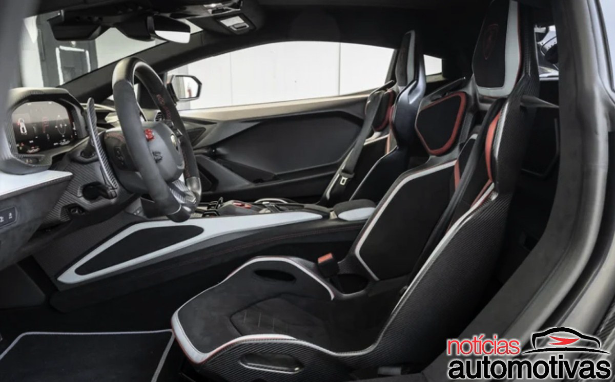 Lamborghini Revuelto Sv 3 Lamborghini Revuelto Sv 3