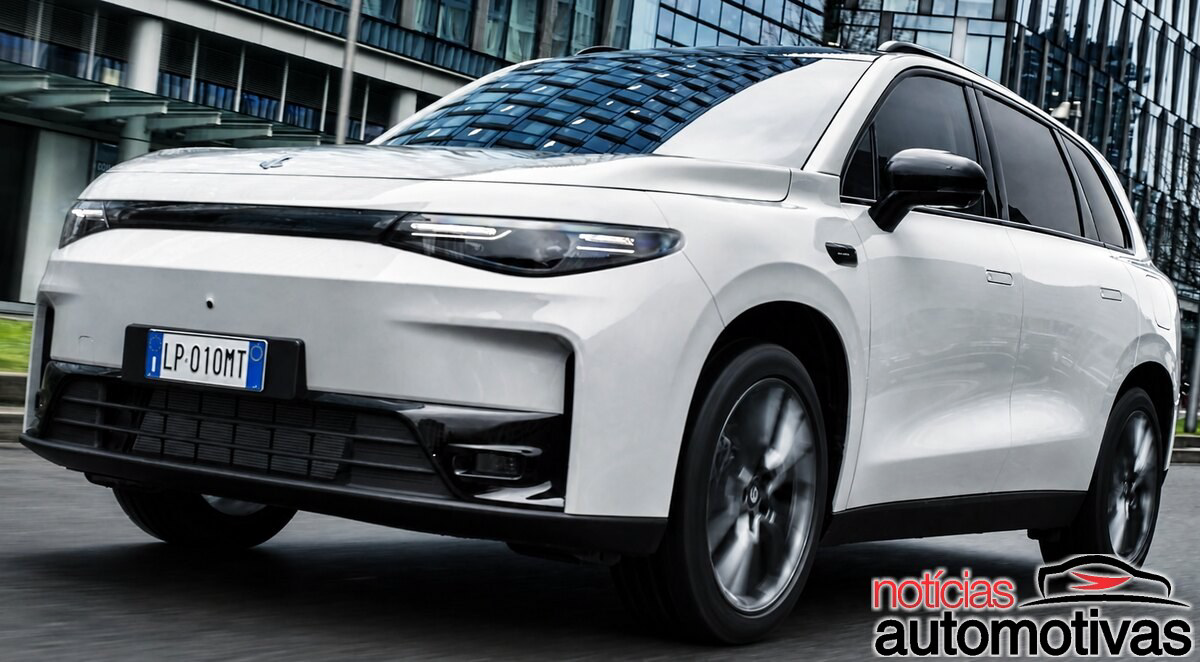 No Festival Interlagos, Leapmotor mostra o C10 AWD e deixa o público sentir 598 cv em volta rápida com piloto profissional