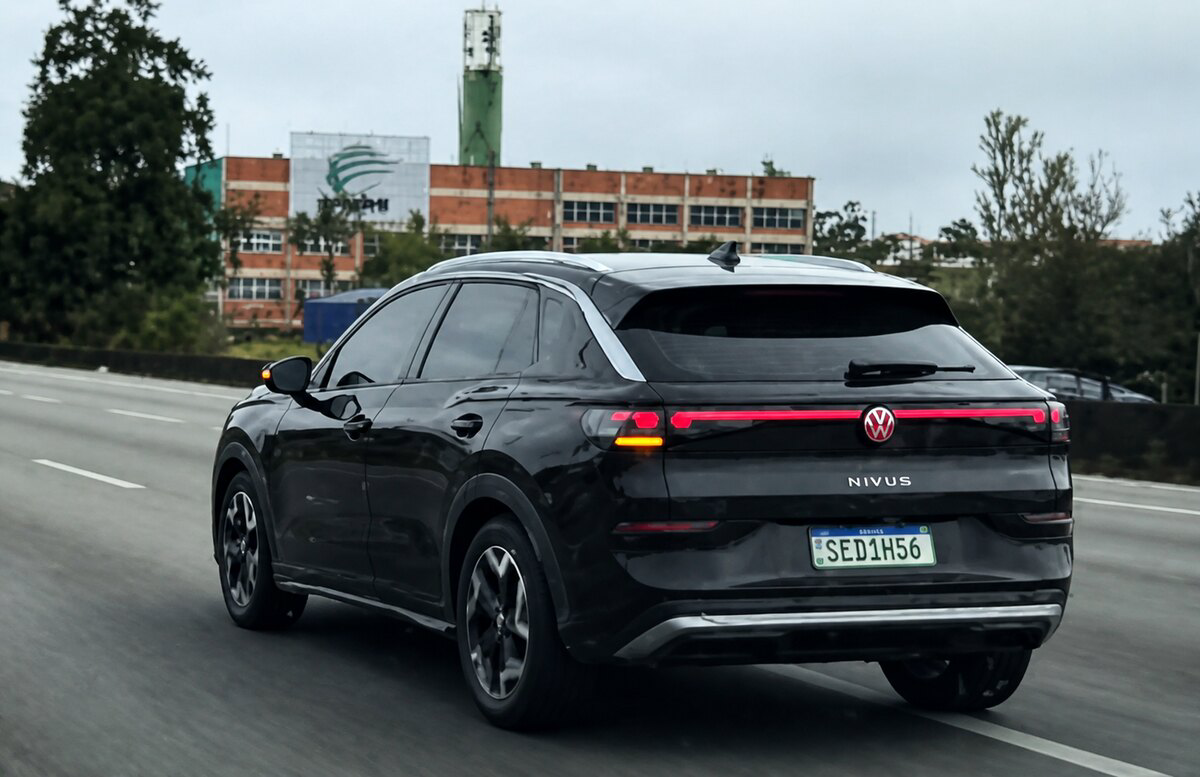 Volkswagen testa T-Roc perto da Anchieta e prepara SUV nacional com motor flex e elétrico de até 170 cv na transmissão