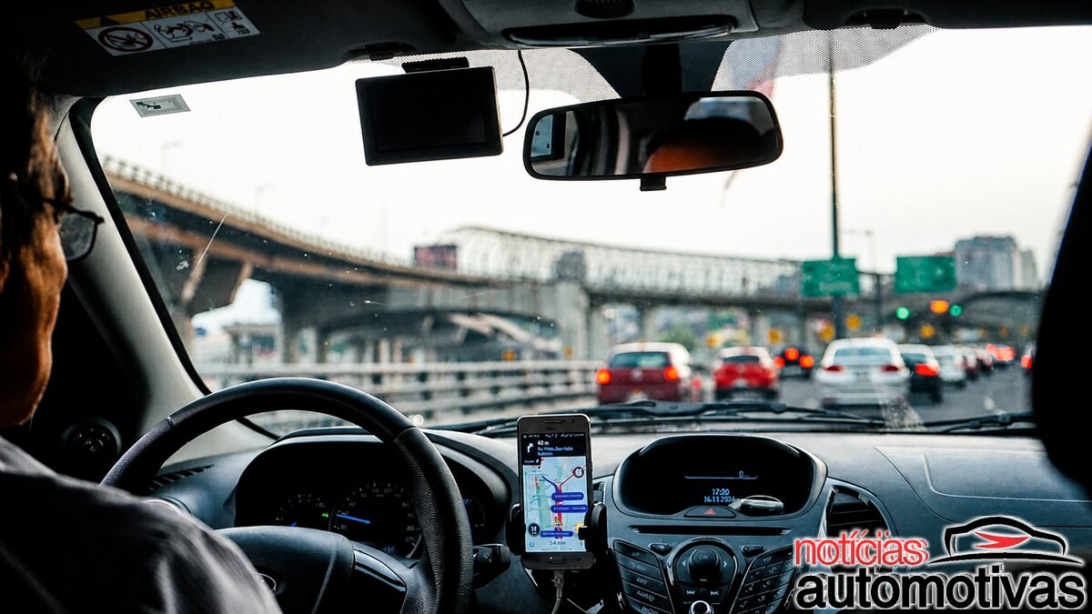 Governo revê crédito do Move Brasil para motoristas de app; baixa participação privada leva a testes com plataformas