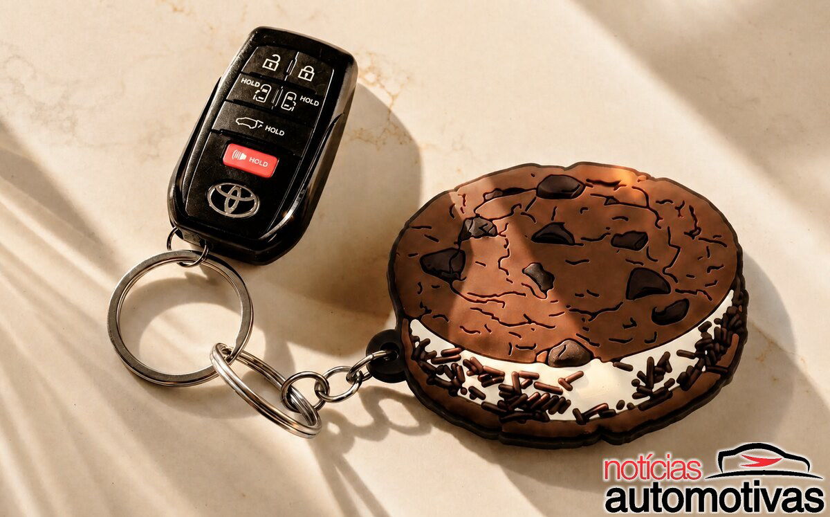 Toyota recorre a caixa de 12 sorvetes vendida por R$ 446 para mostrar que a Sienna Platinum leva doces gelados prontos à viagem