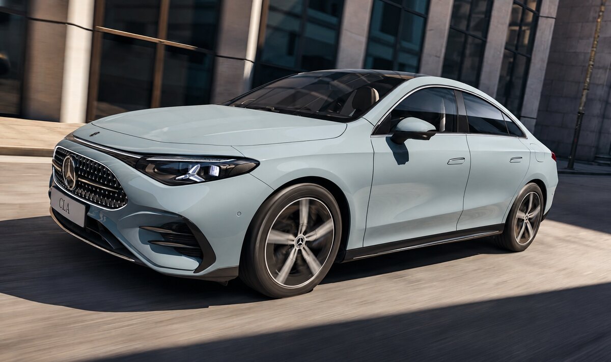 Mercedes-Benz abre pré-venda do novo CLA 200 AMG Line com tela Superscreen e motor híbrido leve; sedã chega ao Brasil por R$ 364.900