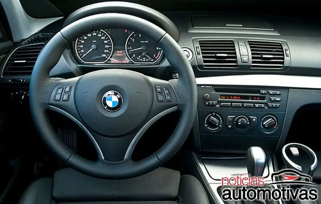 BMW 118i 2004 8