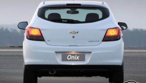 Chevrolet Onix 2013 11