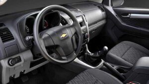 S10 2013: versões, motores, consumo, equipamentos e detalhes 