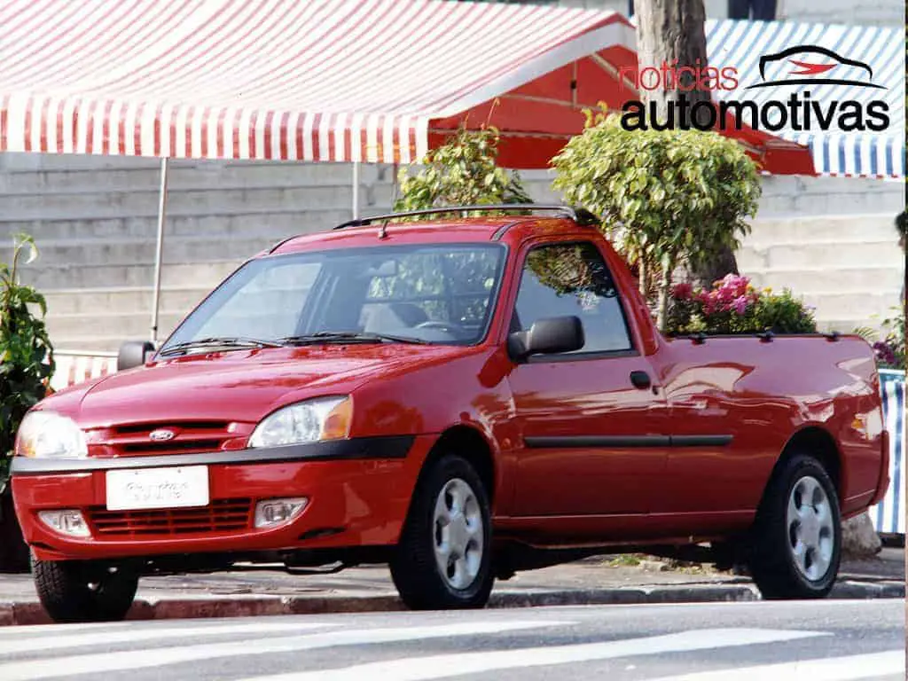 Ford Courier RS 2000–13