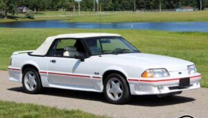 Ford Mustang Convertible 25th Anniversary 1990