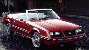 Ford Mustang GLX Convertible 1983 1