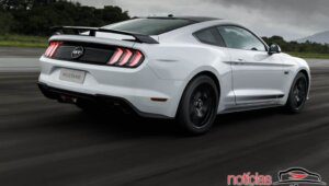 Ford Mustang GT Black Shadow 2020 3