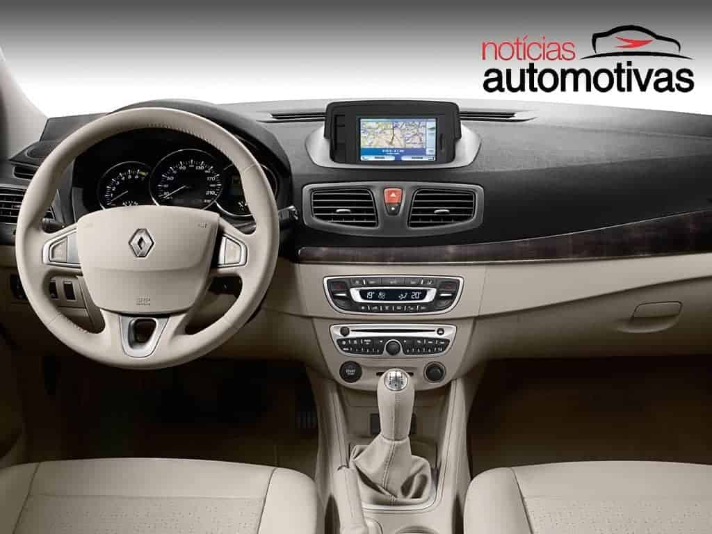 Front panel Renault Fluence 2009–12 1