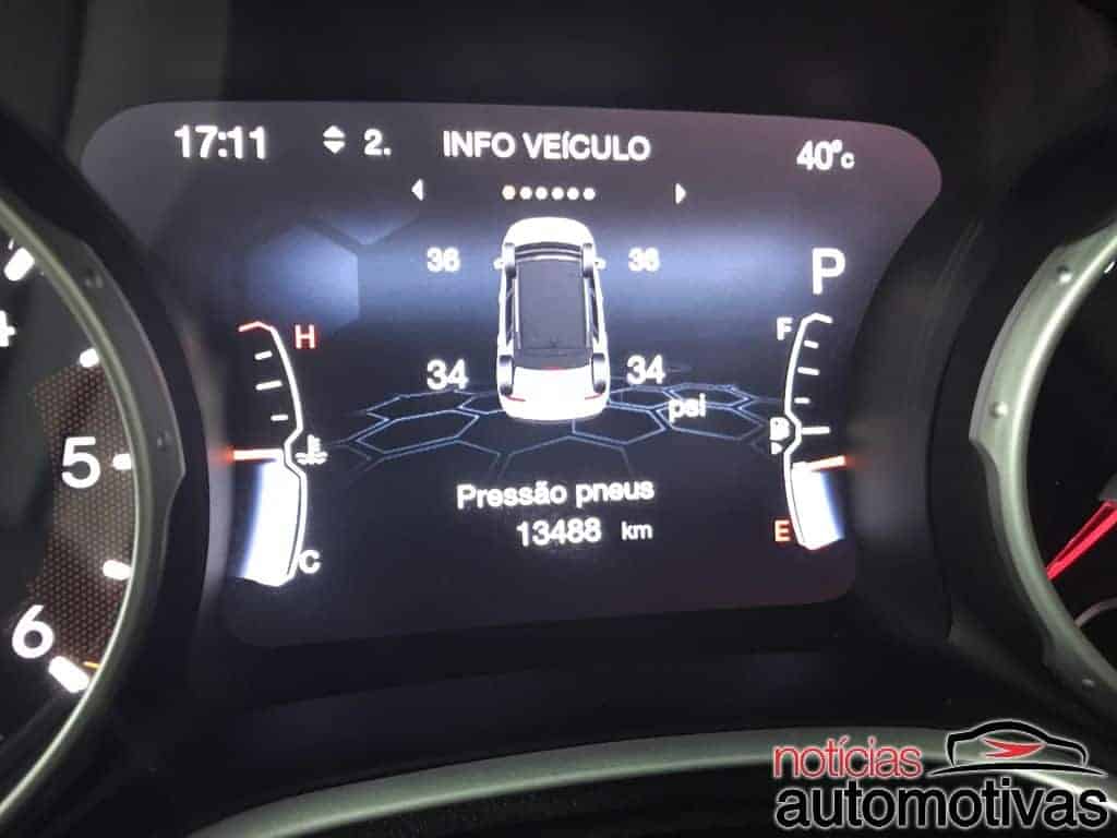 Jeep Compass 2.016 - Página 5 Jeep-Compass-Limited-Diesel-2018-interior-67-1