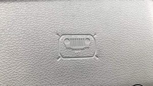 Jeep Compass Limited Diesel 2018 interior 86 1