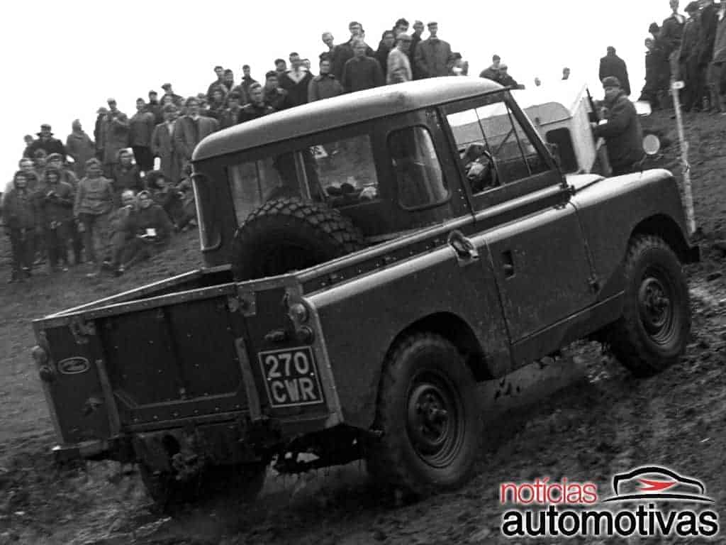 Land Rover Series II 2