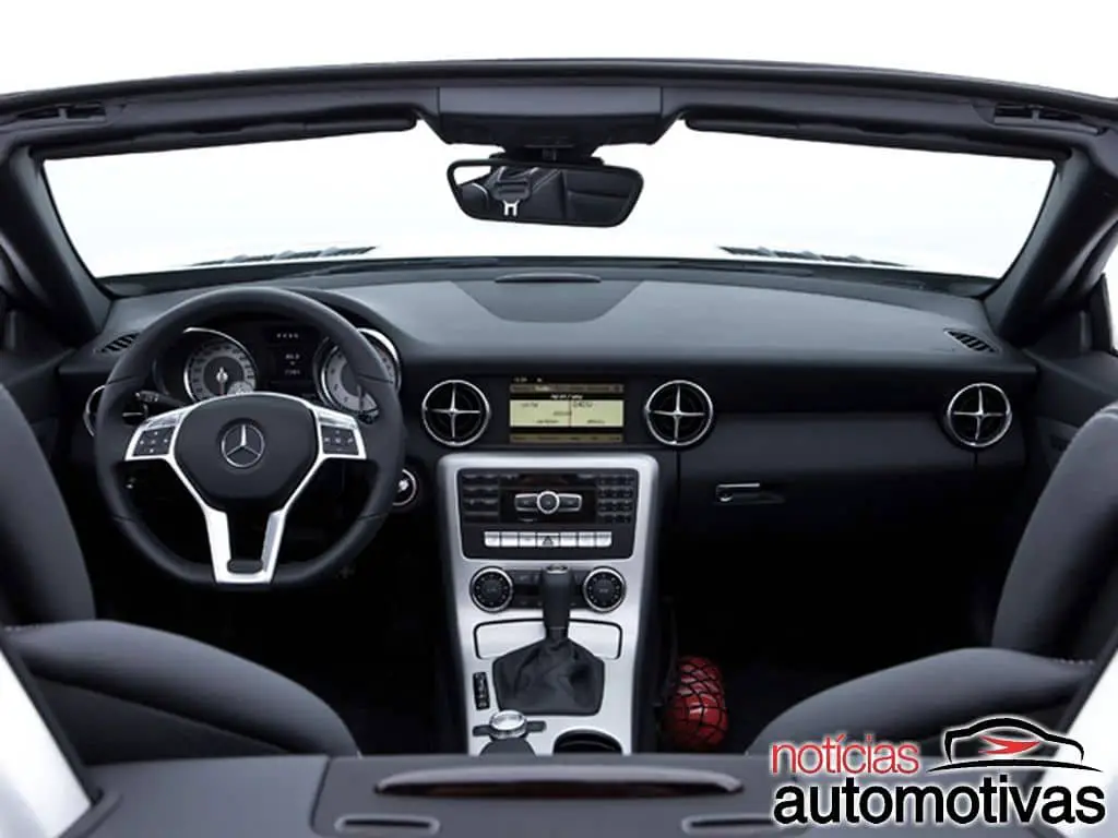 Mercedes-Benz SLK: motores, desempenho, equipamentos (e detalhes) 