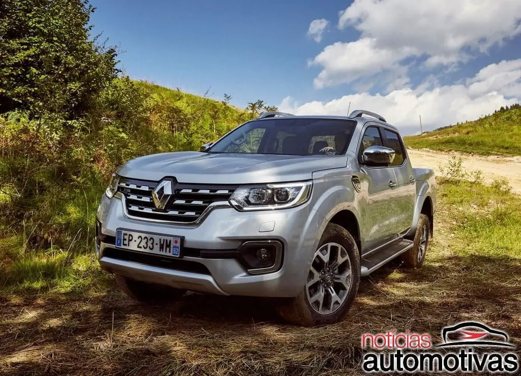 Renault Alaskan já tem primeira carroceria feita na Argentina 