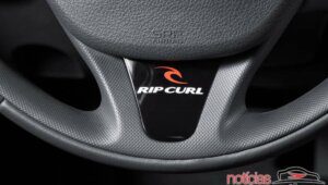 Renault Sandero Stepway Rip Curl 2016 7