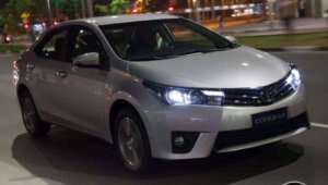 Toyota Corolla Altis 2015 9