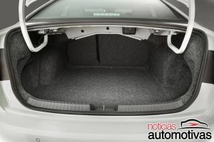 Volkswagen-Jetta-R-Line-2020-11-300x200 Jetta 2020: motor, preço, ficha técnica, consumo, versões